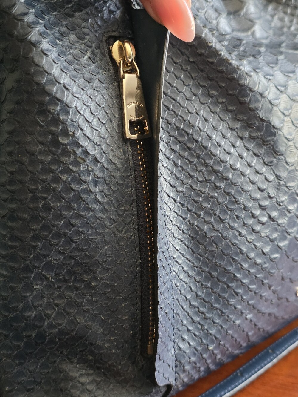 Coach 35326 Scout Hobo Python Embossed Denim Blue Leather Crossbody Bag - Picture 8 of 16